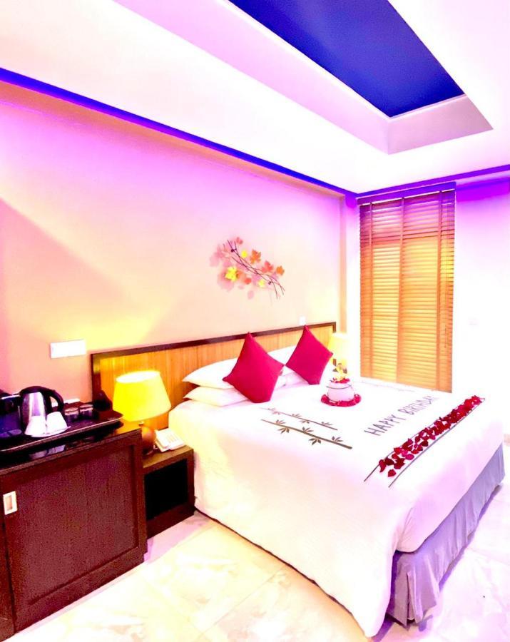 Eleven Trees Maldives Hotel Hulhumale Bagian luar foto