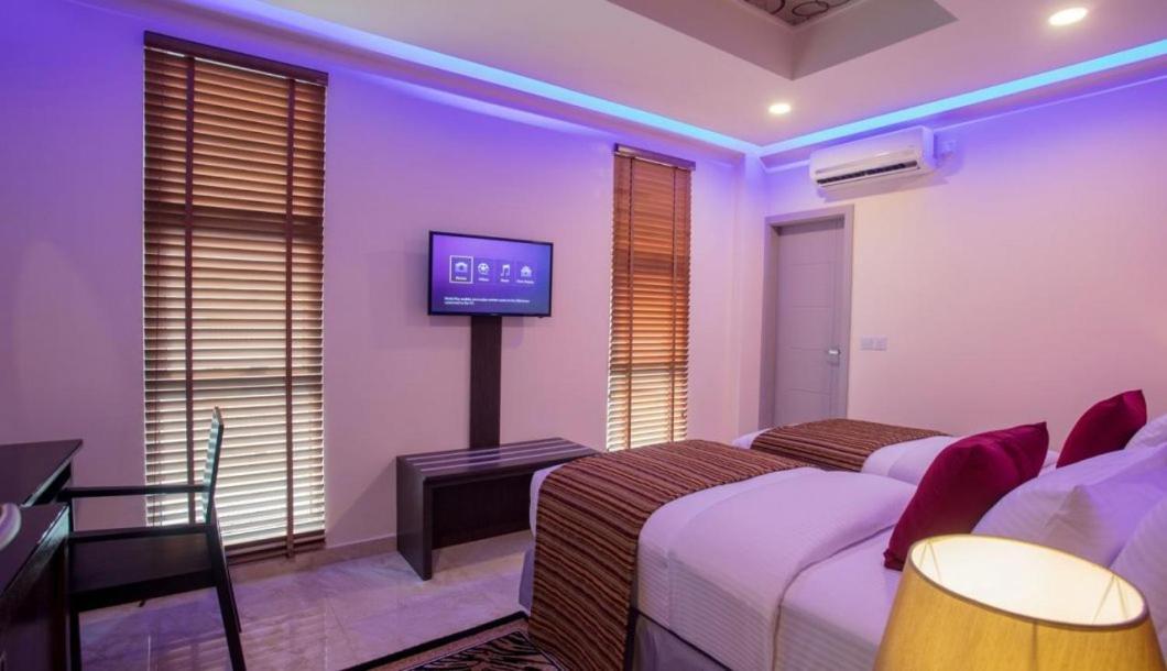 Eleven Trees Maldives Hotel Hulhumale Bagian luar foto
