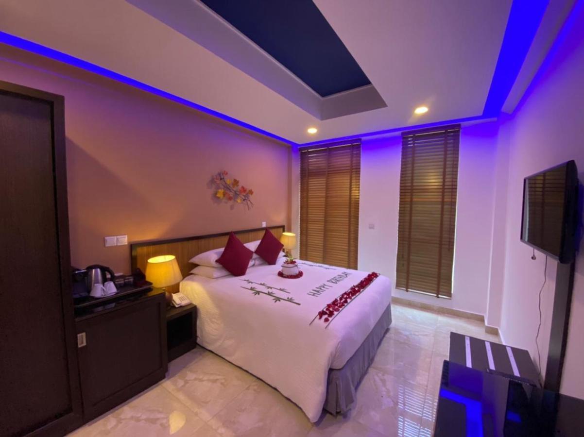 Eleven Trees Maldives Hotel Hulhumale Bagian luar foto