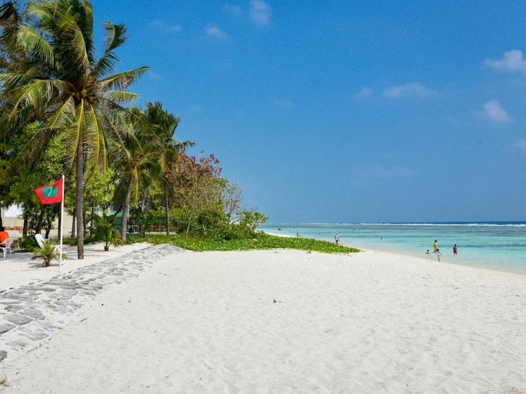 Eleven Trees Maldives Hotel Hulhumale Bagian luar foto